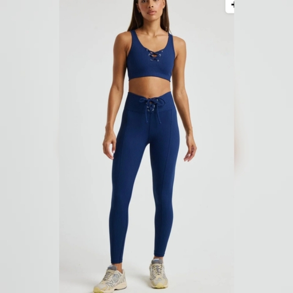 Year of Ours Ribbed Lace Up Football Leggings in Navy size Medium - Picture 5 of 17